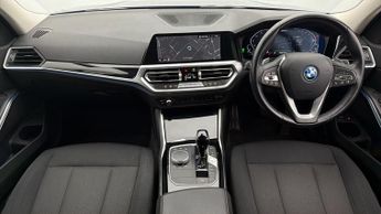 BMW 3 Series 330E SE PRO