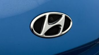 Hyundai KONA PREMIUM