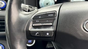 Hyundai KONA PREMIUM