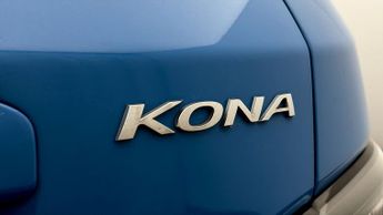Hyundai KONA PREMIUM