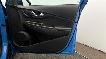 Hyundai KONA PREMIUM