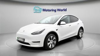 Tesla Model Y LONG RANGE AWD