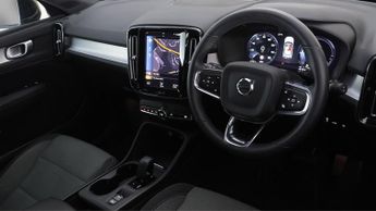 Volvo XC40 RECHARGE T4 CORE