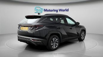 Hyundai TUCSON T-GDI SE CONNECT DCT