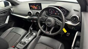 Audi Q2 TFSI S LINE