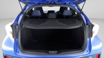 Toyota C-HR DYNAMIC