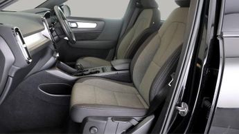 Volvo XC40 B3 CORE