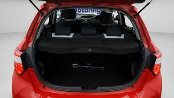 Toyota Yaris VVT-I ICON TECH