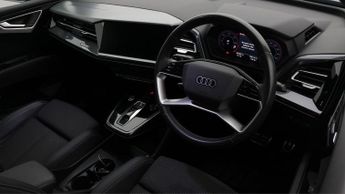 Audi Q4 e-tron S LINE