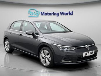 Volkswagen Golf STYLE ETSI DSG