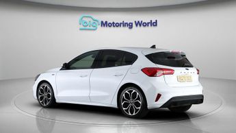 Ford Focus ST-LINE X