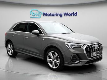 Audi Q3 TFSI E S LINE