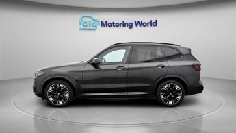 BMW iX3 M SPORT PRO