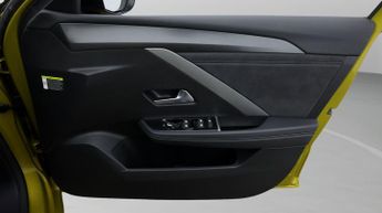 Vauxhall Astra ULTIMATE