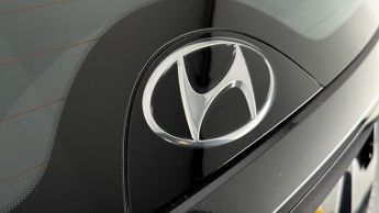 Hyundai TUCSON T-GDI SE CONNECT DCT