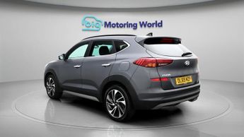 Hyundai TUCSON T-GDI PREMIUM SE