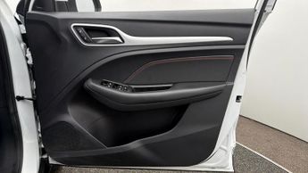 MG MG ZS EXCLUSIVE T-GDI