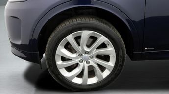 Land Rover Discovery Sport R-DYNAMIC SE