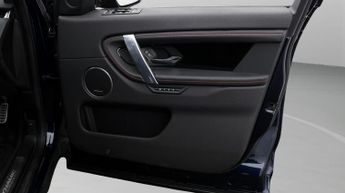 Land Rover Discovery Sport R-DYNAMIC SE