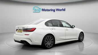 BMW 3 Series 320I M SPORT