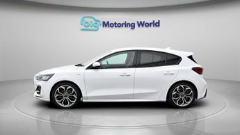 Ford Focus ST-LINE X