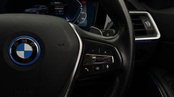 BMW 3 Series 330E SE PRO