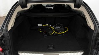 BMW 3 Series 330E SE PRO