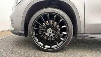 Mercedes-Benz GLA GLA 220 D 4MATIC AMG LINE PREMIUM