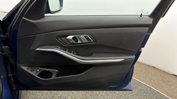 BMW 3 Series 330E SPORT