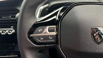 Peugeot 2008 PURETECH EAT8 S/S ALLURE