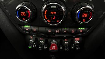 MINI Countryman COOPER CLASSIC