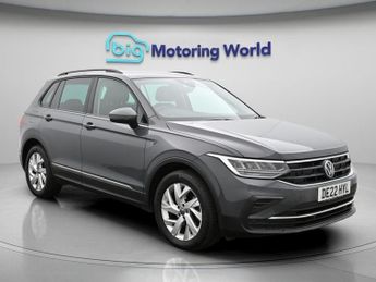 Volkswagen Tiguan LIFE TSI
