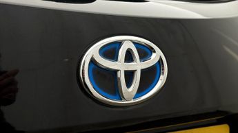 Toyota Corolla ICON TECH