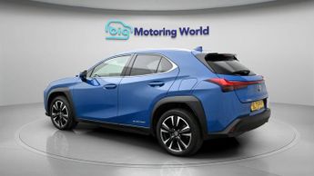 Lexus UX 300E