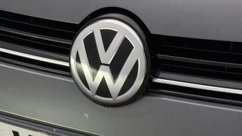 Volkswagen Golf R TSI DSG