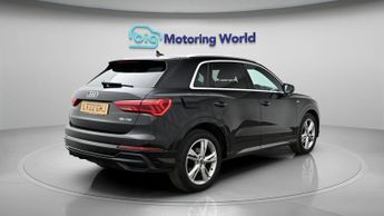 Audi Q3 TDI S LINE