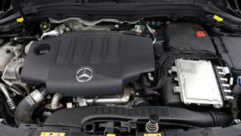 Mercedes-Benz GLA GLA 200 D AMG LINE PREMIUM