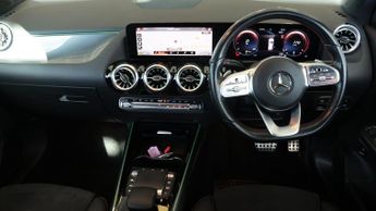 Mercedes-Benz GLA GLA 200 D AMG LINE PREMIUM