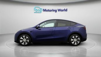 Tesla Model Y LONG RANGE AWD