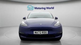Tesla Model Y LONG RANGE AWD
