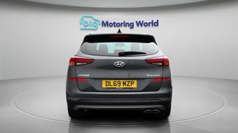 Hyundai TUCSON T-GDI PREMIUM SE