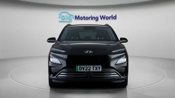 Hyundai KONA PREMIUM