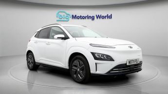 Hyundai KONA PREMIUM
