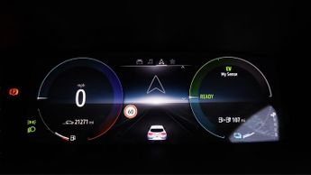 Renault Megane ICONIC E-TECH