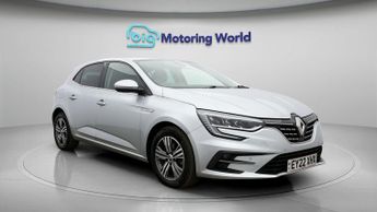 Renault Megane ICONIC E-TECH