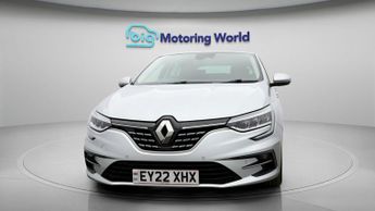 Renault Megane ICONIC E-TECH