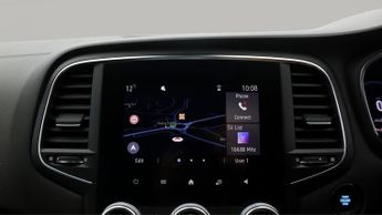 Renault Megane ICONIC E-TECH