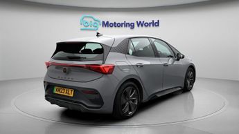 CUPRA Born V1