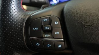 Ford Focus ST-LINE X