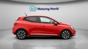 Renault Clio ICONIC TCE